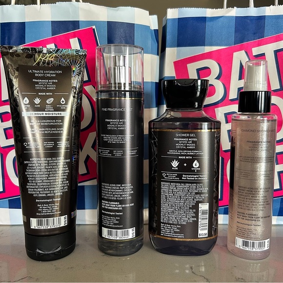 Bath and Body Works Halloween - Picture 2 of 2